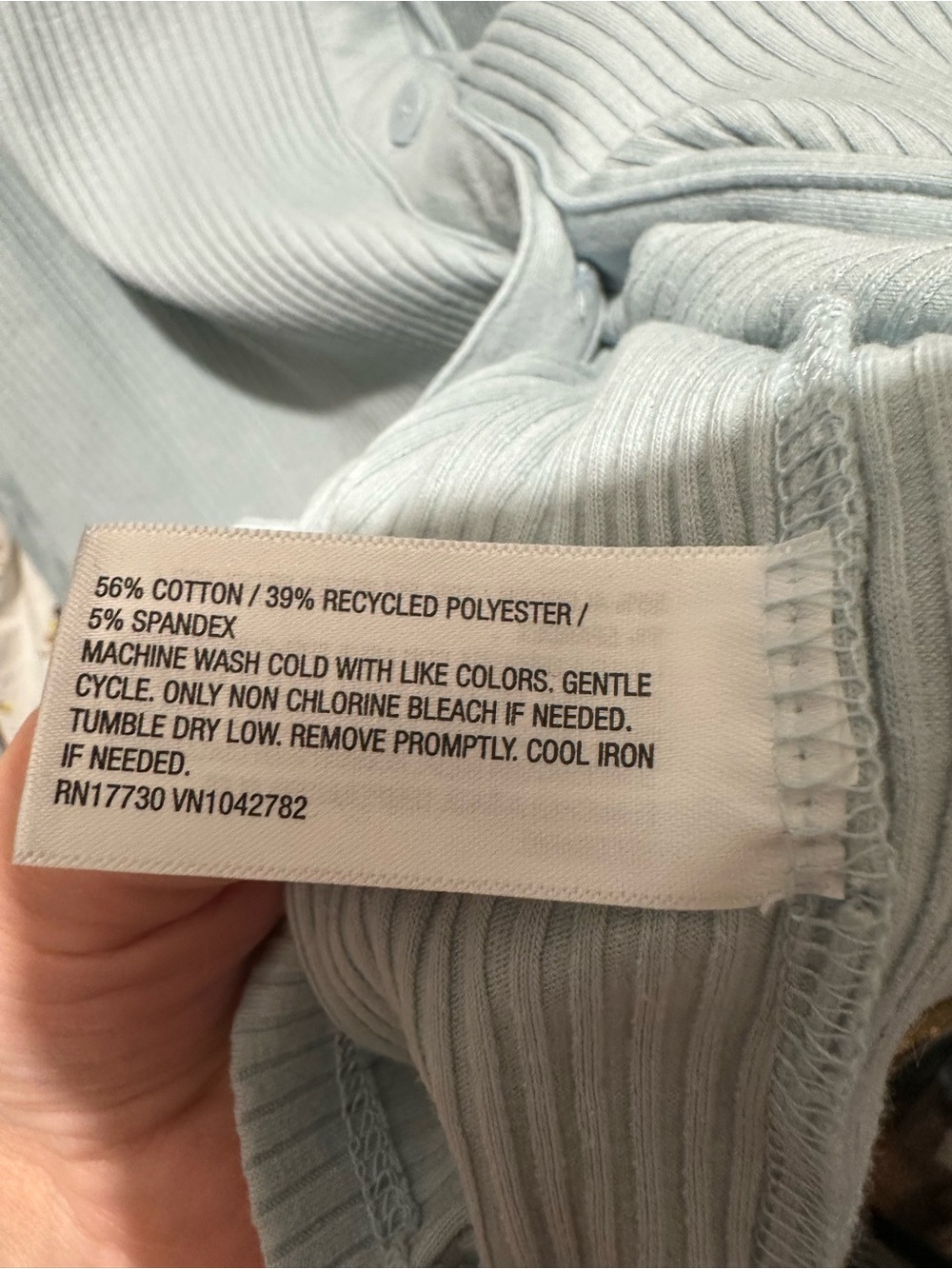 Light Blue Ribbed Button-Front Collared Top - Picture 4 of 5